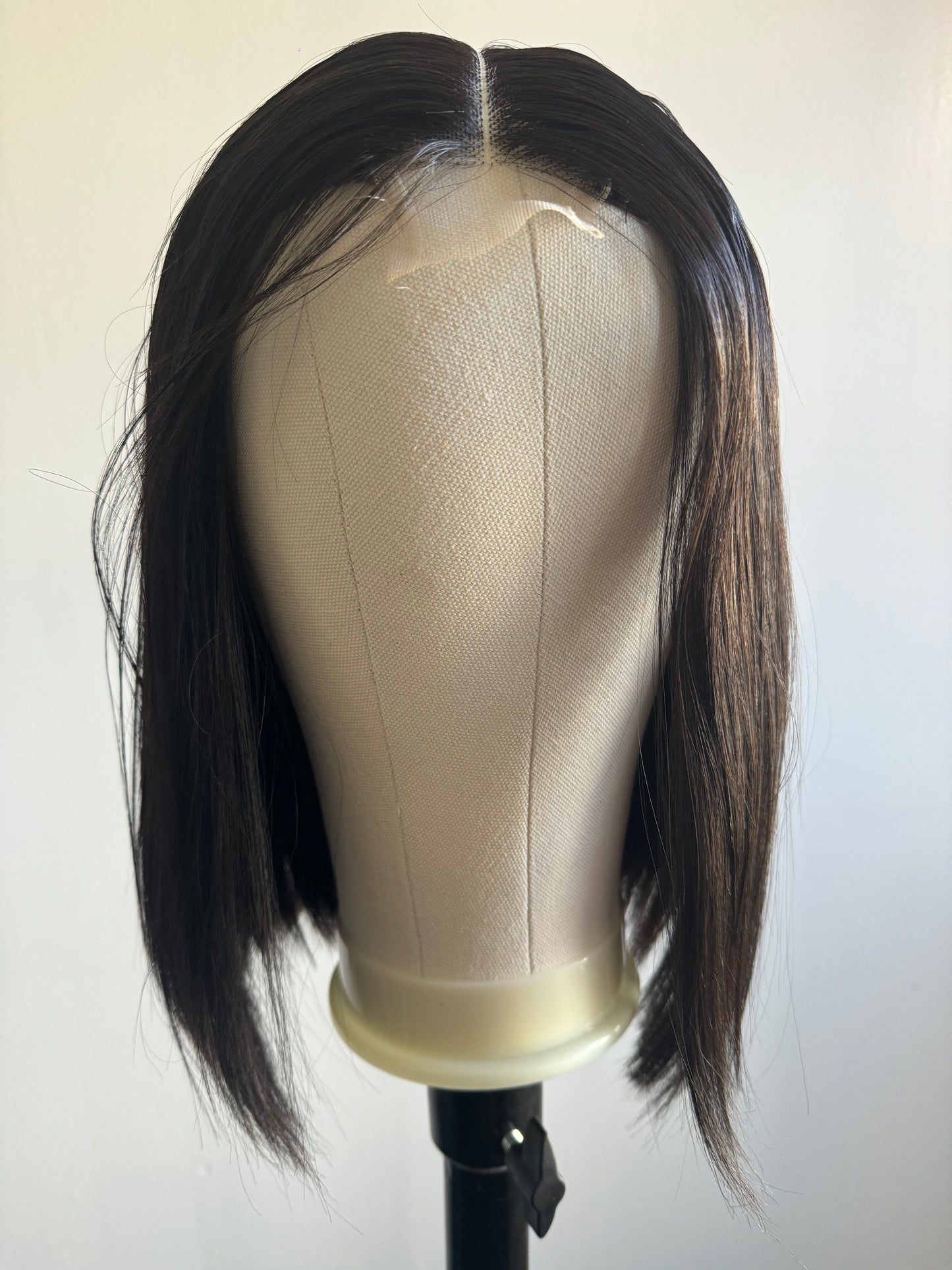 SDD Kim-k Bobo wig 12" Bone straight natural black