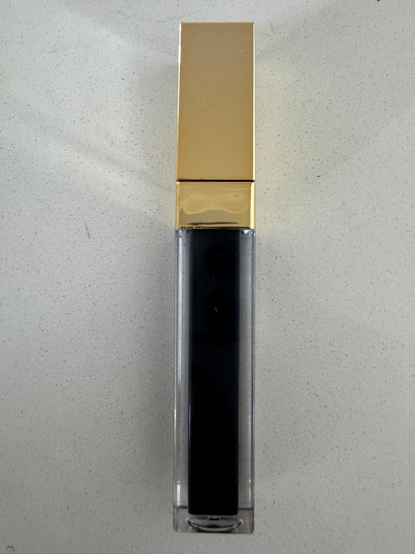 Eye lashes glue - black glass